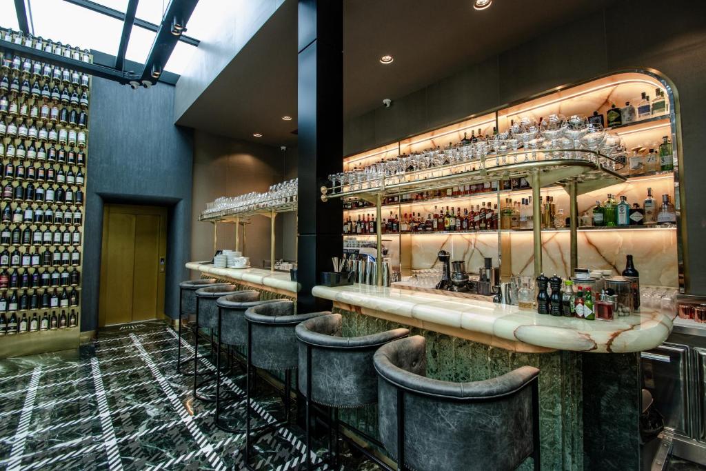 ๐ช๐ฒ๐ฒ๐ธ๐ฒ๐ป๐ฑ ๐๐๐
๐๐ฟ๐ ๐ฉ๐๐ฃ ๐ฎ ๐ง๐ถ๐ฟ๐ฎ๐ป๐ฎ โ ๐๐๐ฝ๐ฒ๐ฟ๐ถ๐ฒ๐ป๐๐ฎ ๐ฃ๐ฟ๐ถ๐๐ฎ๐๐ฎ ๐๐น๐น ๐๐ป๐ฐ๐น๐๐๐ถ๐๐ฒ - immagine 10