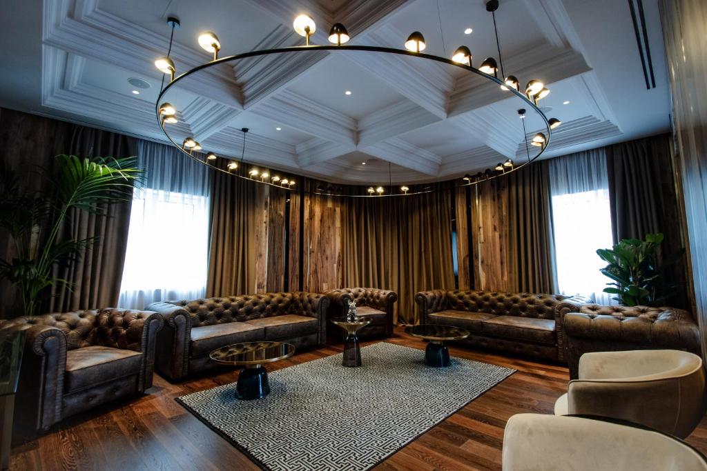 ๐ช๐ฒ๐ฒ๐ธ๐ฒ๐ป๐ฑ ๐๐๐
๐๐ฟ๐ ๐ฉ๐๐ฃ ๐ฎ ๐ง๐ถ๐ฟ๐ฎ๐ป๐ฎ โ ๐๐๐ฝ๐ฒ๐ฟ๐ถ๐ฒ๐ป๐๐ฎ ๐ฃ๐ฟ๐ถ๐๐ฎ๐๐ฎ ๐๐น๐น ๐๐ป๐ฐ๐น๐๐๐ถ๐๐ฒ - immagine 7